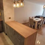 Lux 아파트