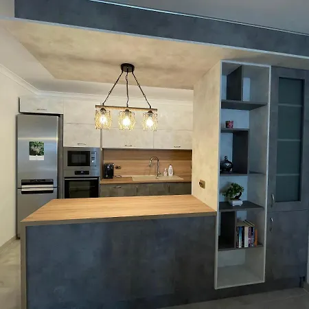 アパート Lux ヴァルナ